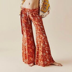 People Bali Sultry Boho Floral Wide Leg Flare Pants Sage Combo Size Large